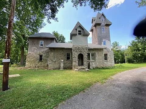 Old One-Room Schoolhouse